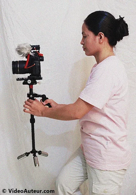 how does steadicam work as demonstrated by a lady steadicam operator