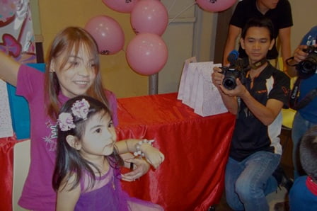 Alvin covering a kid's birthday party.