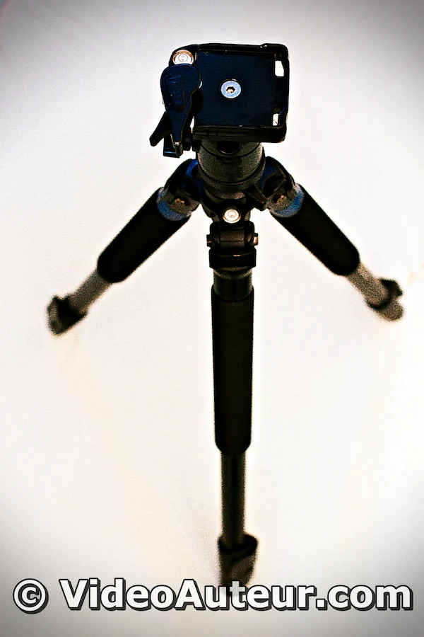 a simple, sturdy tripod a simple, sturdy tripod